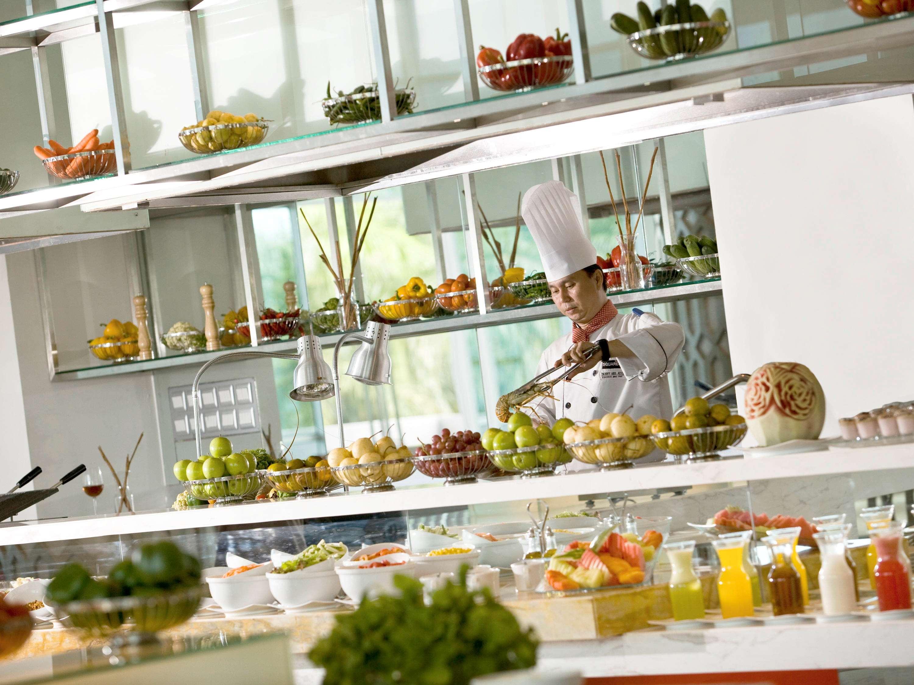Novotel Bangka Hotel & Convention Center Pangkal Pinang Εστιατόριο φωτογραφία